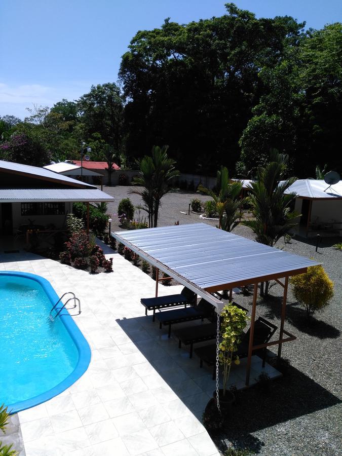 Puerto Vargas Lodge Cahuita Esterno foto